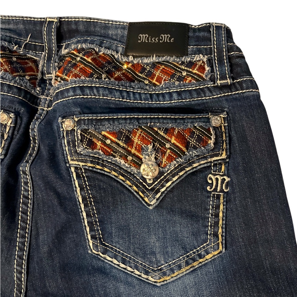 Miss Me Jeans; Buffalo Plaid Filled Pocket Chloe Mid-Rise Boot Cut; Size 34